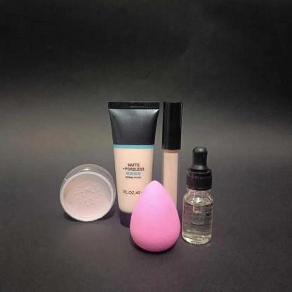 Toroka Women Makeup Kit Combo (Powder, Foundation, Face Serum, Sponge)